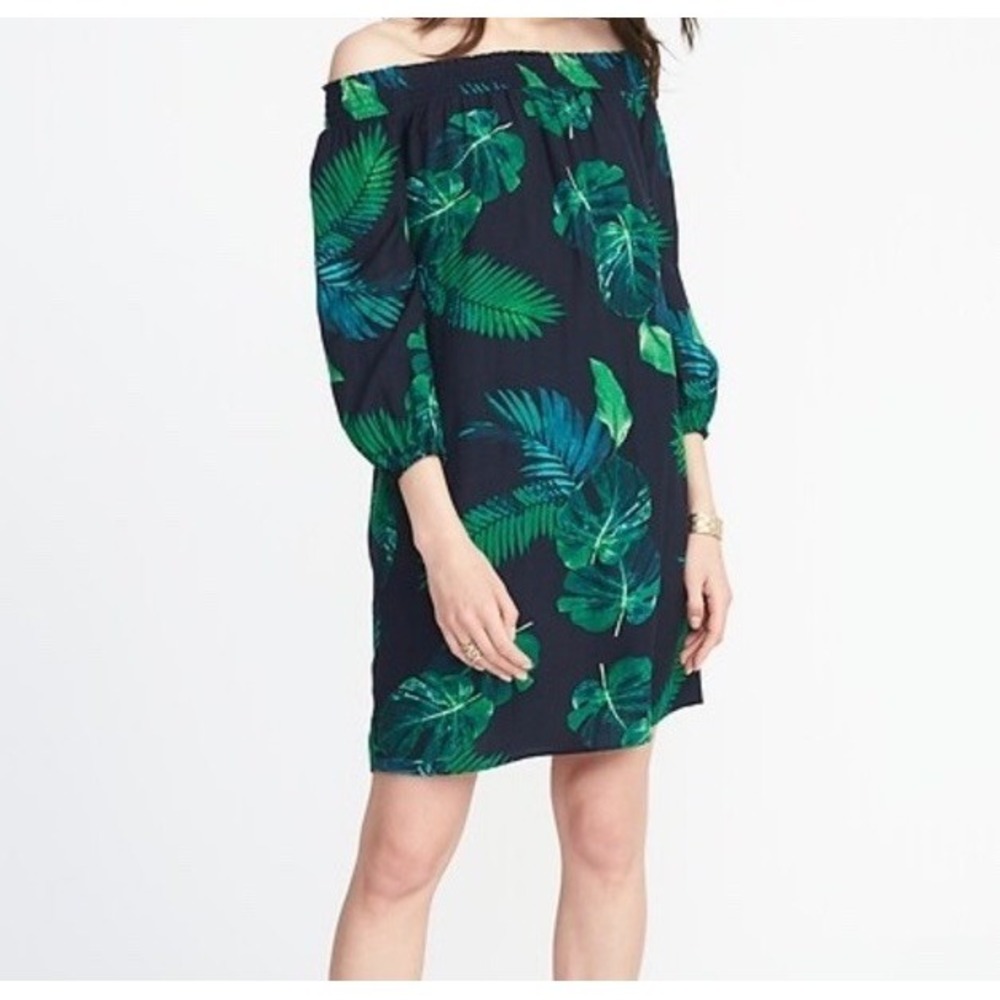 Old Navy Off-the-Shoulder Smocked Shift Dress Medium Resort Vaca Boho Palm Trees